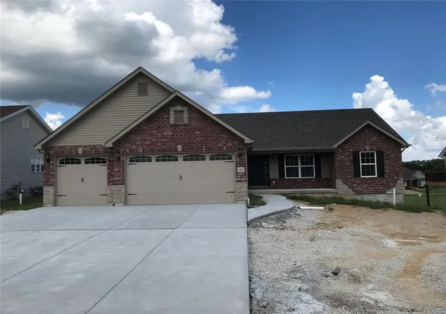 1st image of 1607 Sugar Creek Dr, Festus, MO 63028 | MLS# MIS25004994