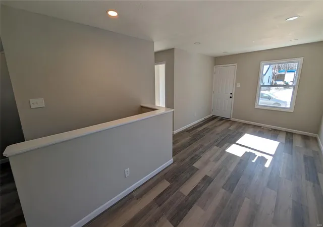 Photo 3 of Single Family Residence at 231 Estridge, Saint Louis, MO 63137 | MLS# MIS25005081 | | Sold on 2025-03-31