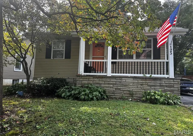 Single Family Residence at 125 Hull Ave, Saint Louis, MO 63119 | MLS# MIS25005416 | | Sold on 2025-07-11