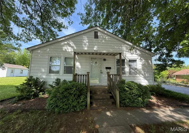 Photo 4 of Single Family Residence at 509 & 511 E Hudson St, Wellsville, MO 63384 | MLS# MIS25005427 |  | Sold on 2025-09-04