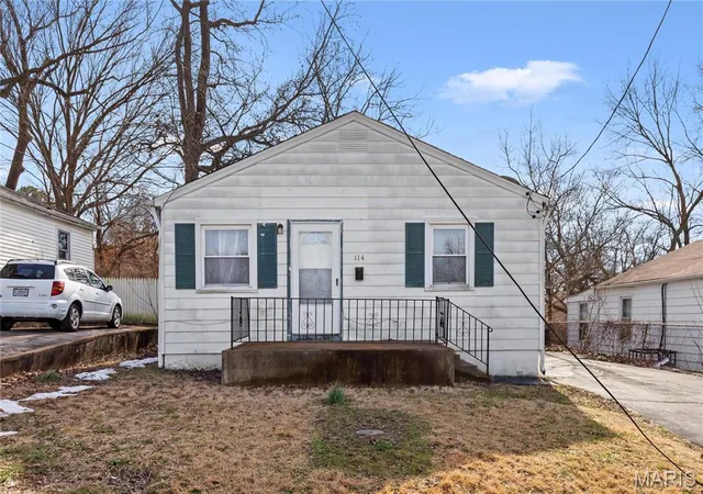 Photo 1 of Single Family Residence at 114 Fermo Ave, Saint Louis, MO 63135 | MLS# MIS25005430 | | Sold on 2025-06-10