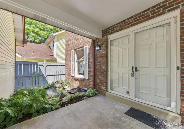 Photo 3 of Single family home for sale at 1578 Milbridge Dr, Chesterfield, MO 63017 | MLS# MIS25005438 | Listing updated on 2026-09-14