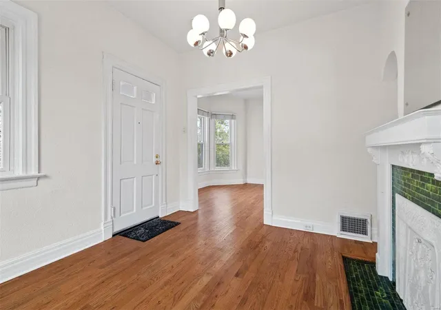 Photo 5 of Single Family Residence at 7464 Wise Ave, Saint Louis, MO 63117 | MLS# MIS25005521 | | Sold on 2025-03-24
