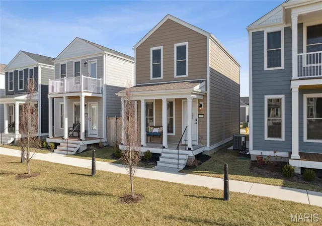 Single family home for sale at 128 Tiber Wy, Saint Charles, MO 63301 | MLS# MIS25006422 | Listing updated on 2025-08-04