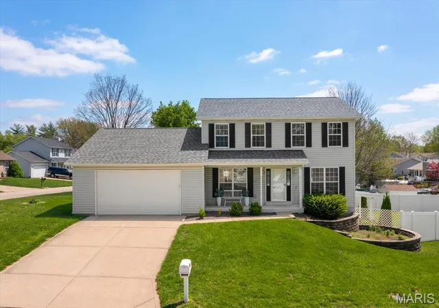 Single Family Residence at 235 El Pescado Dr, Saint Peters, MO 63376 | MLS# MIS25006535 | | Sold on 2025-05-29