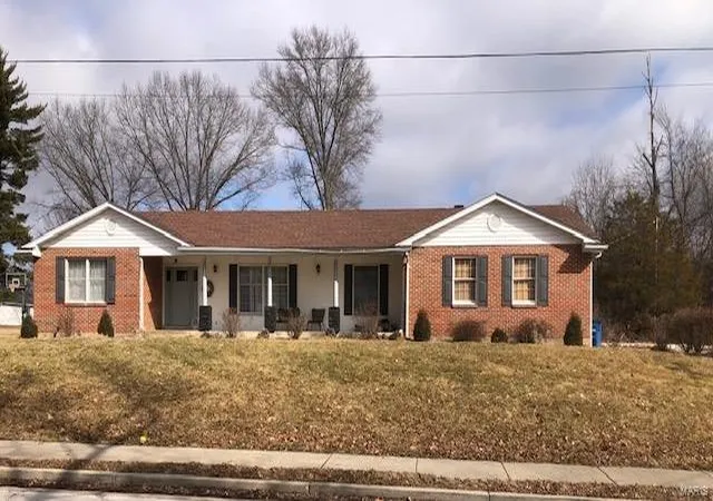 Photo 2 of Single Family Residence at 200 Miller St, New Haven, MO 63068 | MLS# MIS25006811 | | Sold on 2025-05-06