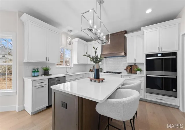 Photo 2 of Single Family Residence at 629 Simmons Ave, Saint Louis, MO 63122 | MLS# MIS25007044 |  | Sold on 2025-09-19