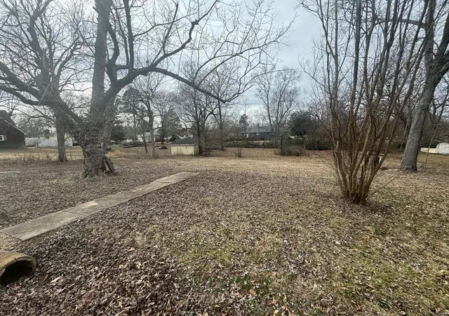 1st image of 2523 Shady Ln, Poplar Bluff, MO 63901 | MLS# MIS25007355
