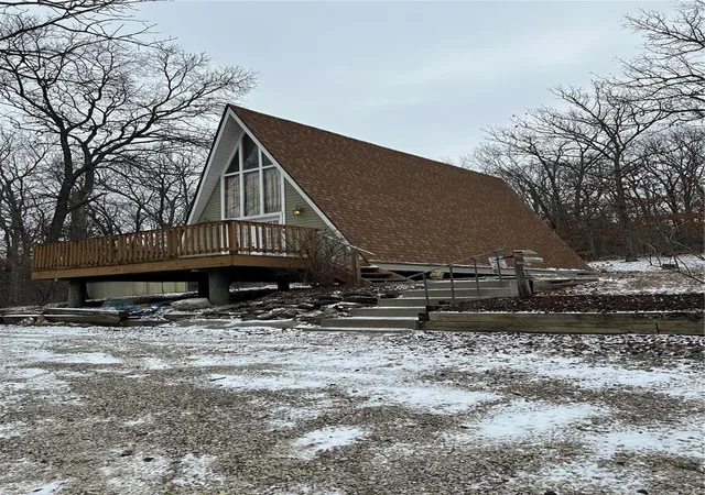 Photo 5 of Single Family Residence at 1784 E Skyline Dr, Owensville, MO 65066 | MLS# MIS25008389 | | Sold on 2025-04-01