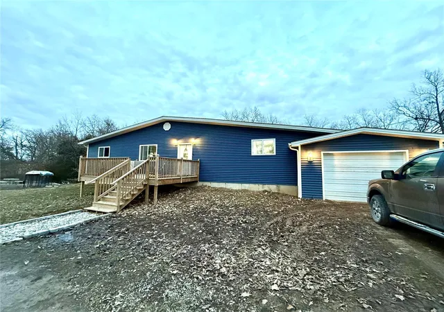 Photo 4 of Single Family Residence at 52 Berger Rd, Middletown, MO 63359 | MLS# MIS25008426 | | Sold on 2025-04-01