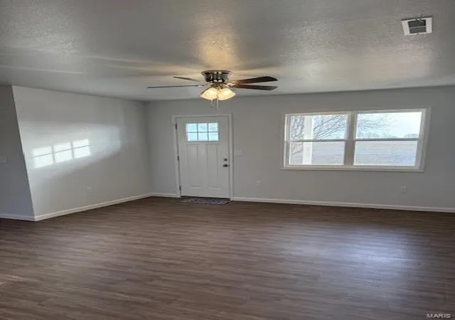 Photo 3 of Single Family Residence at 104 County Road 717, Dexter, MO 63841 | MLS# MIS25008484 |  | Sold on 2025-05-02