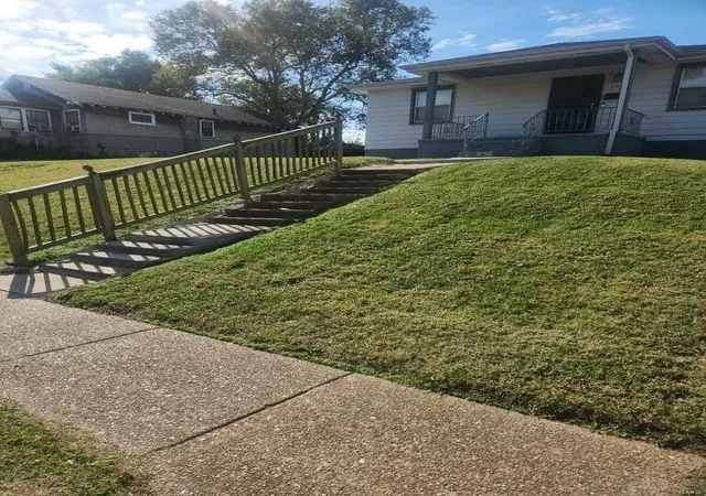 Photo 4 of Single Family Residence at 5458 W Florissant Ave, Saint Louis, MO 63120 | MLS# MIS25008724 | | Sold on 2025-05-19