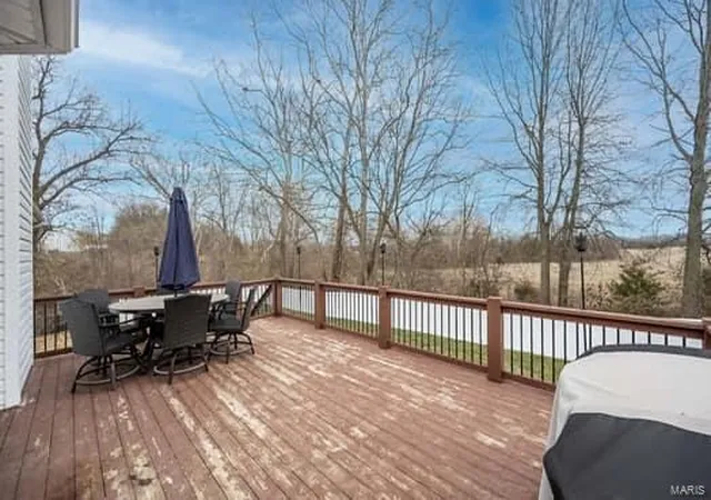 5th image of 3806 Bedford Pointe Dr, Wentzville, MO 63385 | MLS# MIS25008737