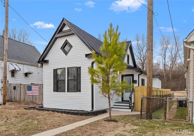 Single Family Residence at 6845 Magnolia Ave, Saint Louis, MO 63143 | MLS# MIS25008782 | | Sold on 2025-05-23