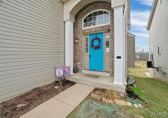 Photo 2 of Single Family Residence at 7368 Tournament Dr, Saint Louis, MO 63129 | MLS# MIS25009278 | | Sold on 2025-05-16