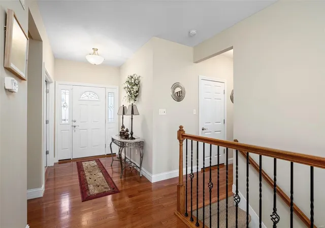 Photo 3 of Villa at 1237 Emerald Gardens Dr, Saint Peters, MO 63376 | MLS# MIS25009642 |  | Sold on 2025-05-06