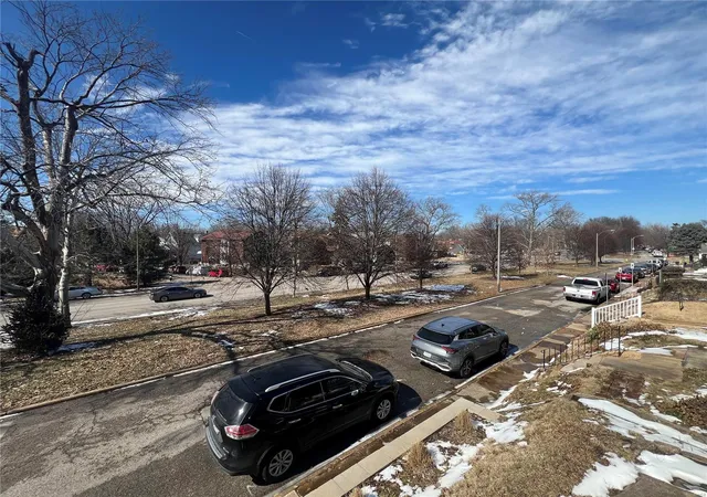 Photo 3 of Single Family Residence at 5434 Christy Ave, Saint Louis, MO 63116 | MLS# MIS25009654 | | Sold on 2025-04-15
