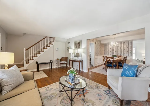 Photo 3 of Single Family Residence at 82 Heatherbrook Ln, Saint Louis, MO 63122 | MLS# MIS25010243 |  | Sold on 2025-06-13