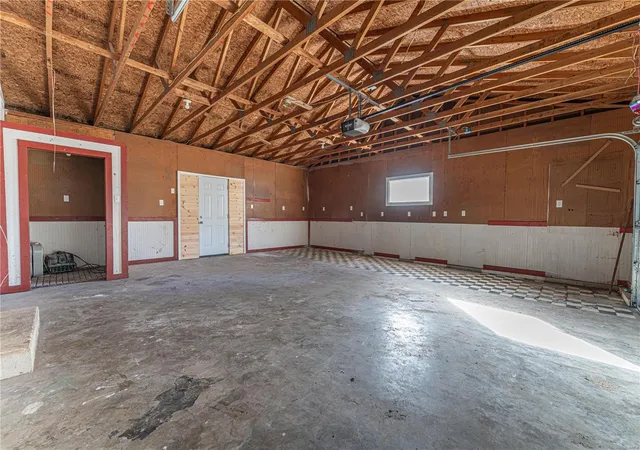 Photo 3 of Single Family Residence at 212 Hill Ln, Jonesburg, MO 63351 | MLS# MIS25010330 | | Sold on 2025-04-04