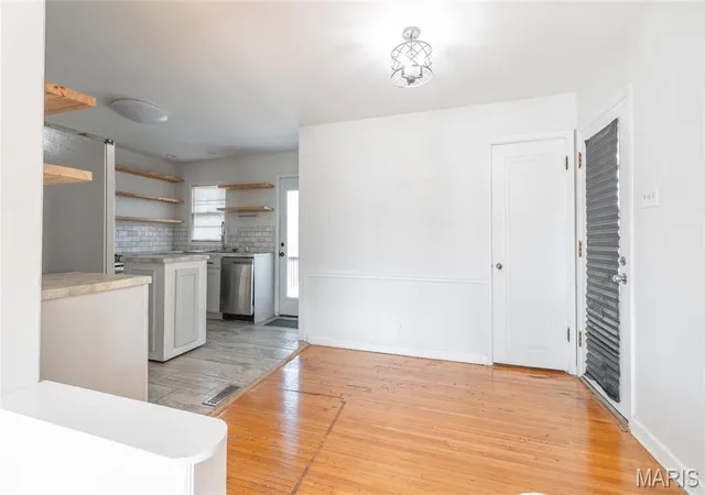 Photo 5 of Single Family Residence at 3829 Geraldine Ave, Saint Ann, MO 63074 | MLS# MIS25010480 | | Sold on 2025-06-20