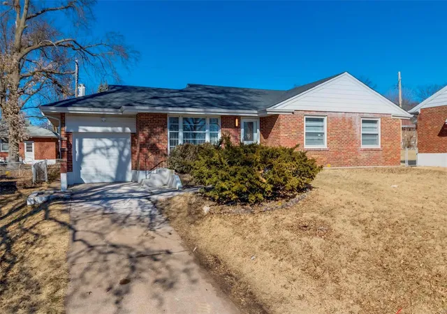 Single Family Residence at 1213 Kimball Ct, Saint Louis, MO 63137 | MLS# MIS25010487 | | Sold on 2025-04-11
