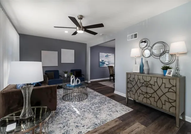 Photo 3 of Single Family Residence at 1213 Kimball Ct, Saint Louis, MO 63137 | MLS# MIS25010487 | | Sold on 2025-04-11