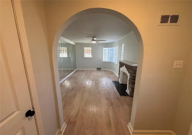 Photo 1 of Single Family Residence at 6508 Woodrow Ave, Saint Louis, MO 63121 | MLS# MIS25011547 |  | Sold on 2025-04-03