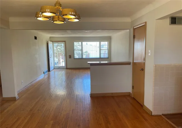 Photo 3 of Single Family Residence at 9113 Ranch Meadows Dr, Saint Louis, MO 63136 | MLS# MIS25011576 | | Sold on 2025-04-15
