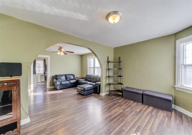 Photo 4 of Single Family Residence at 8725 Susan Ave, Saint Louis, MO 63114 | MLS# MIS25011723 |  | Sold on 2025-04-15
