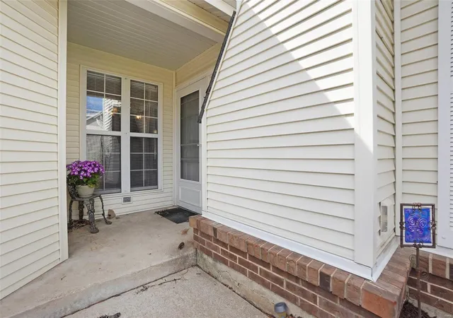 Photo 1 of Villa at 1272 Dell Ridge Ct #3, Saint Peters, MO 63303 | MLS# MIS25011811 | | Sold on 2025-05-06