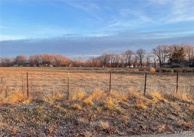 Homes for sale in Wentzville, MO | 2311 Wilmes Rd, Wentzville, MO 63385 | MLS# MIS25011989