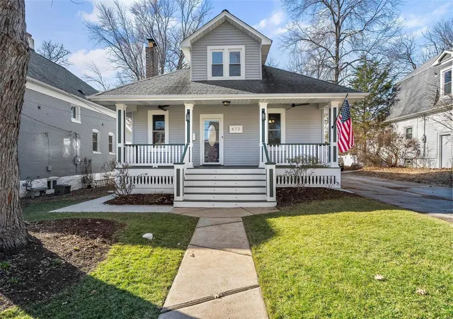 Photo 3 of Single Family Residence at 672 Atalanta Ave, Saint Louis, MO 63119 | MLS# MIS25012230 |  | Sold on 2025-04-29