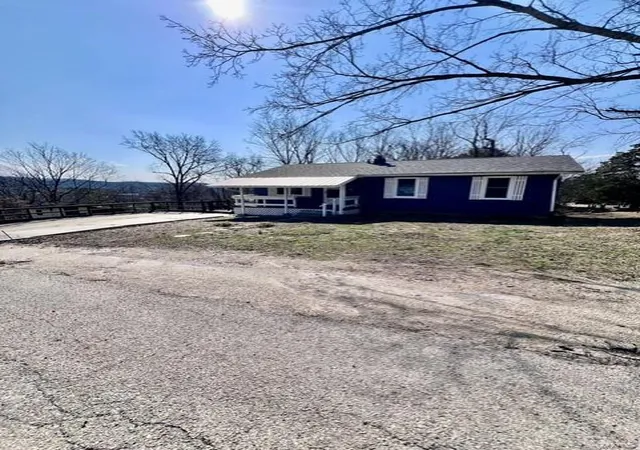 Photo 5 of Single Family Residence at 101 Rock St, Marble Hill, MO 63764 | MLS# MIS25012504 |  | Sold on 2025-04-11