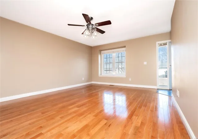 Photo 3 of Single Family Residence at 3754 Gumtree Ln, Saint Louis, MO 63129 | MLS# MIS25012518 | | Sold on 2025-03-27