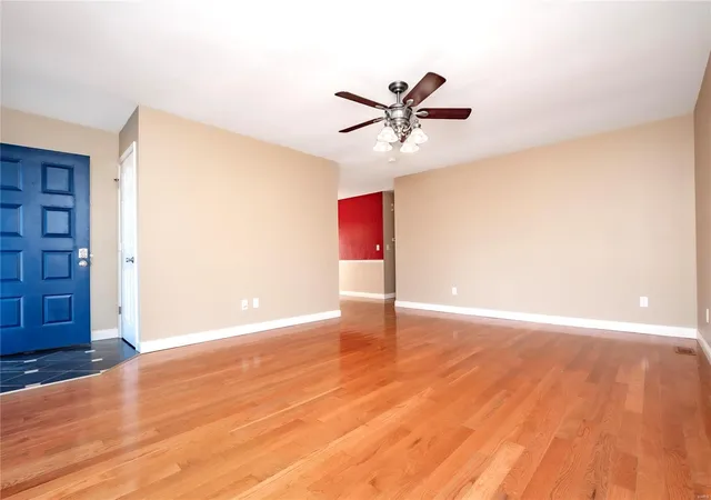 Photo 4 of Single Family Residence at 3754 Gumtree Ln, Saint Louis, MO 63129 | MLS# MIS25012518 | | Sold on 2025-03-27