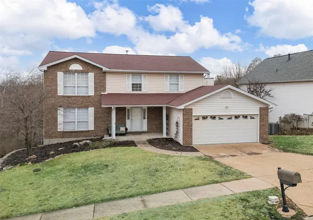 Single Family Residence at 13317 East Ln, Saint Louis, MO 63128 | MLS# MIS25012573 | | Sold on 2025-05-21