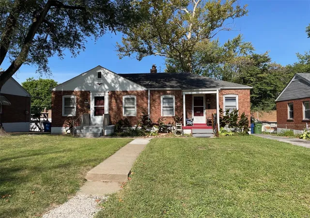 Photo 1 of Multi Family at 3515 Saint Luke Ln, Saint Ann, MO 63074 | MLS# MIS25012585 |  | Sold on 2025-04-04