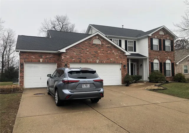 Photo 1 of Single Family Residence at 4556 Kerth Forest, Saint Louis, MO 63128 | MLS# MIS25012613 | | Sold on 2025-04-28