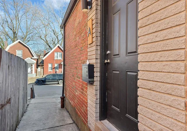 Photo 4 of Multi Family at 2861 Ohio Ave, Saint Louis, MO 63118 | MLS# MIS25012698 |  | Sold on 2025-04-09