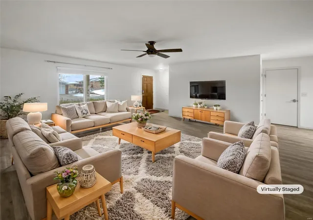Photo 2 of Single Family Residence at 3209 Apple Dr, Saint Charles, MO 63301 | MLS# MIS25012972 | | Sold on 2025-04-17
