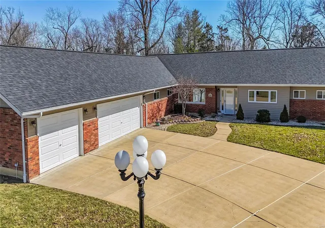 Photo 3 of Single Family Residence at 11864 Doverhill Ct, Saint Louis, MO 63128 | MLS# MIS25013198 | | Sold on 2025-04-24