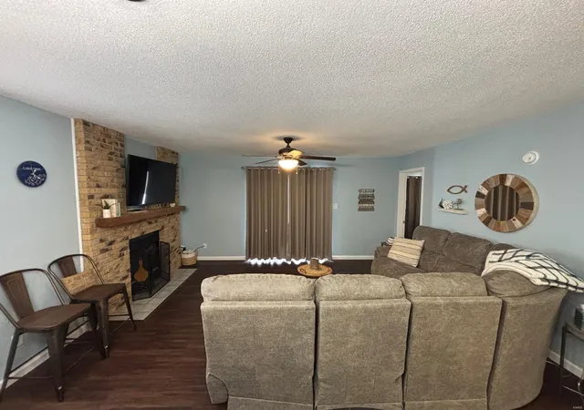 Photo 3 of Condominium at 18866 Pine Lake Road #A-1, Monroe City, MO 63456 | MLS# MIS25013305 | | Sold on 2025-03-31