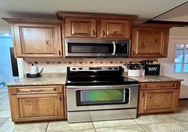 Photo 4 of Single Family Residence at 15075 County Road 640, Dexter, MO 63841 | MLS# MIS25013326 |  | Sold on 2025-08-01