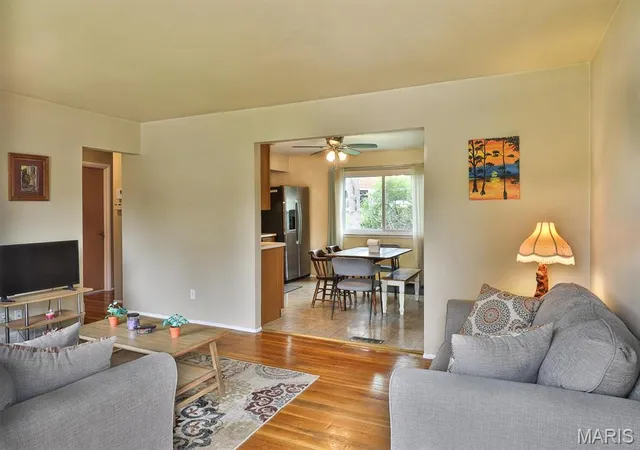 Photo 3 of Single Family Residence at 4401 Treadway Ln, Saint Louis, MO 63134 | MLS# MIS25013387 |  | Sold on 2025-05-13