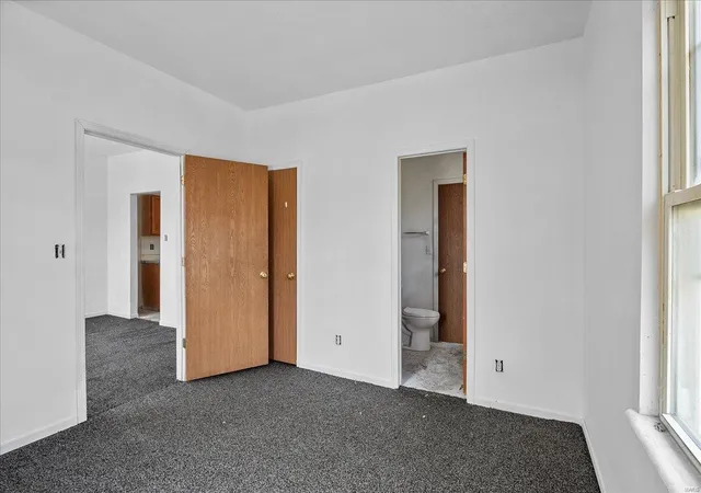 Photo 4 of Single Family Residence at 307 Eldridge Ave, Saint Louis, MO 63119 | MLS# MIS25013529 |  | Sold on 2025-05-08
