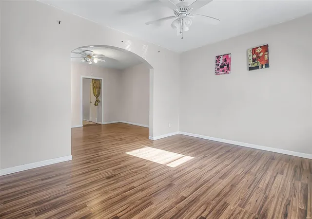 Photo 3 of Single Family Residence at 4629 Varrelmann Ave, Saint Louis, MO 63116 | MLS# MIS25013545 | | Sold on 2025-06-06