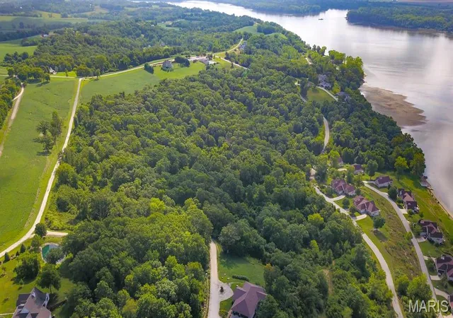 Photo 3 of Land for sale at 33 Winneberg Rd, Golden Eagle, IL 62036 | MLS# MIS25013693 | Listing updated on 2026-02-23