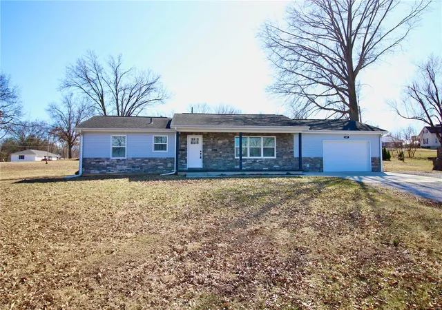 Photo 1 of Single Family Residence at 207 North Street, Paris, MO 65275 | MLS# MIS25014038 | | Sold on 2025-04-21