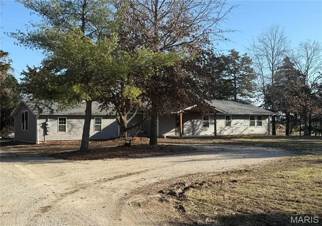 Photo 5 of Single Family Residence at 221 Hwy Cc, Wellsville, MO 63384 | MLS# MIS25014052 |  | Sold on 2025-07-18