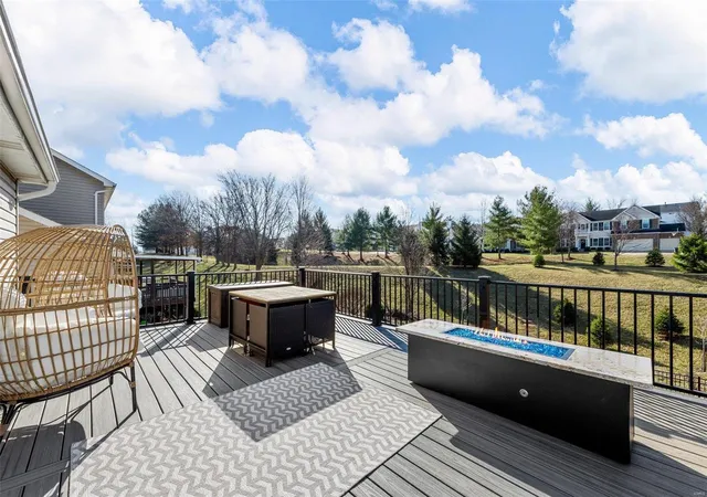 Photo 4 of Single Family Residence at 4324 Westhampton Pl Cir, Saint Charles, MO 63304 | MLS# MIS25014173 | | Sold on 2025-05-08